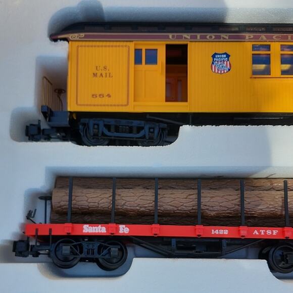 Bachmann Prairie Flyer Train Set - Picture 6 of 15